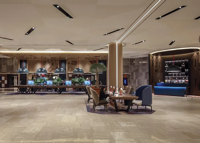 Swissotel The Stamford SingaporeSpa Hotel